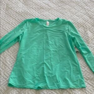 No Boundaries Green Long Sleeve Tee Soft Lightweight